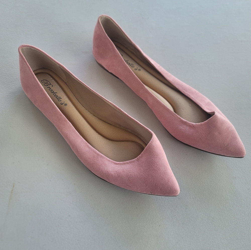 Breckelle's Women's Shoes Lightweight Slip On Pointed Toes Pink Flats Sz 9